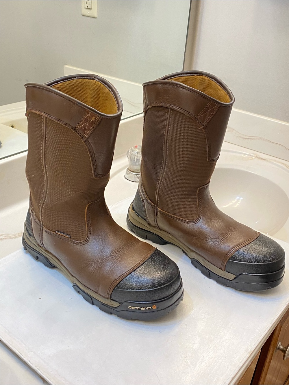 Carhartt Men’s Ground Force Wellington Works boots, steel toe, good condition